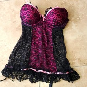 NWOT Victoria Secret lace teddy